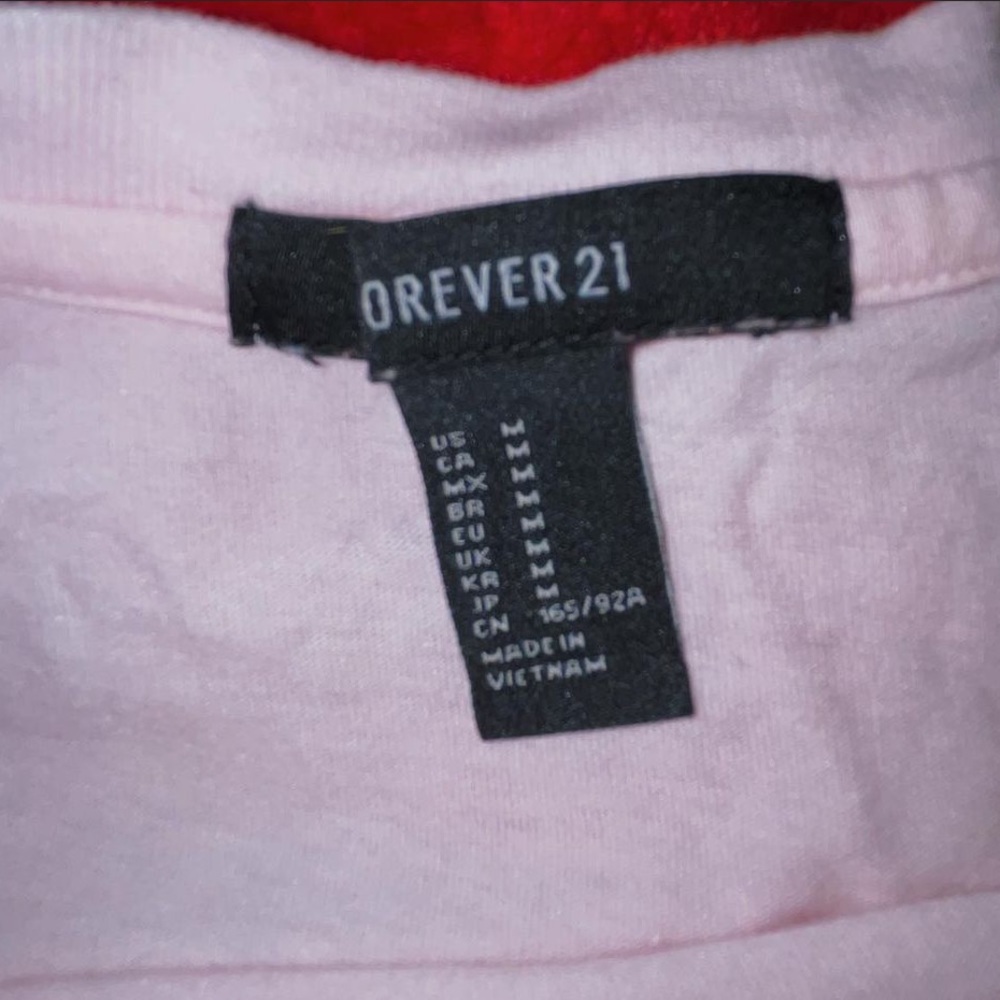 Forever 21 pale pink T shirt 🌷 - Picture 2 of 3